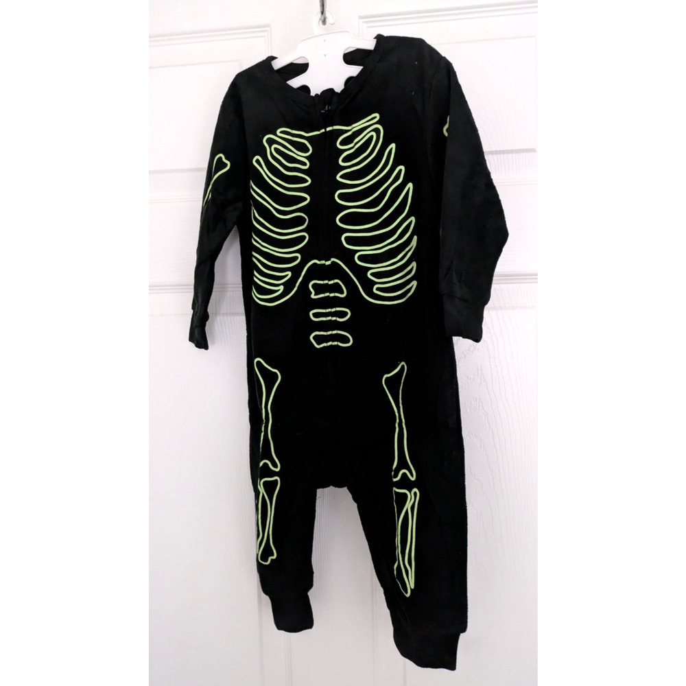 Hyde And Eek 2 Piece Glow In The Dark Toddler Sleep Set 12 Mos Black